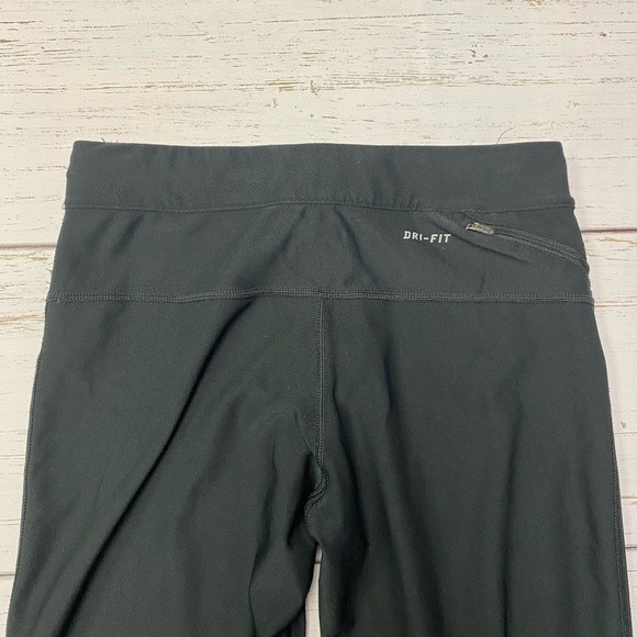 Nike Cropped Dri-Fit Capri Leggings - Picture 10 of 14